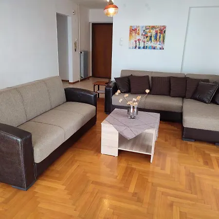 Mega Panorama Apartments PalaiónTsiflíkion