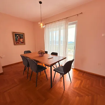 Mega Panorama Apartments *