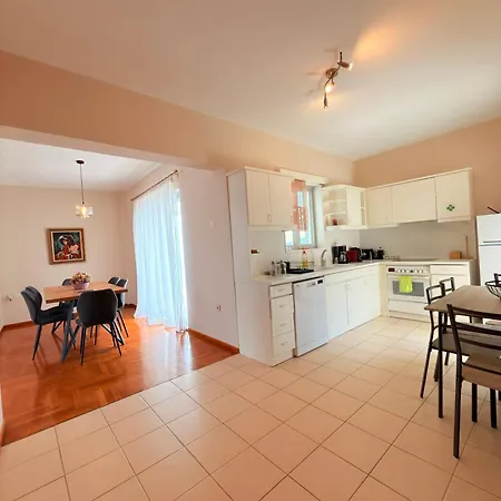 Appartement Mega Panorama Apartments PalaiónTsiflíkion