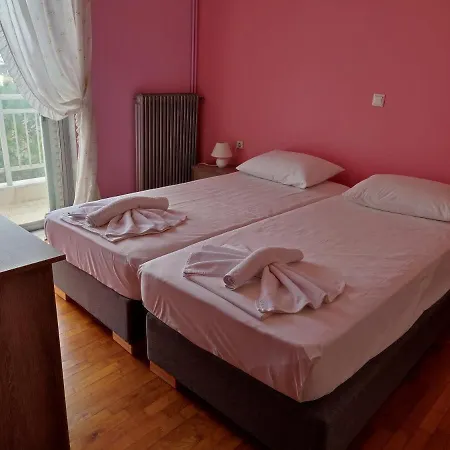 Thea Court Clio & Erato Ξενοδοχείο PalaiónTsiflíkion