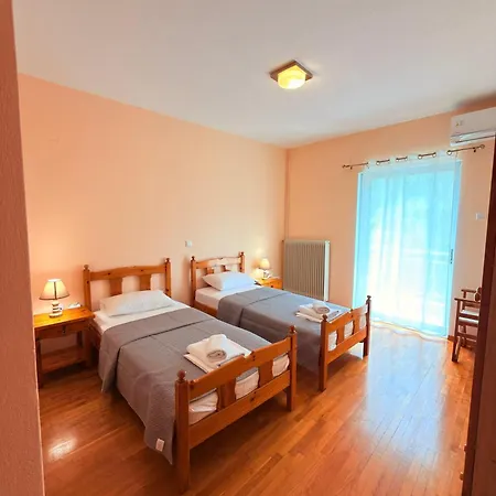 Lägenhet Mega Panorama Apartments PalaiónTsiflíkion